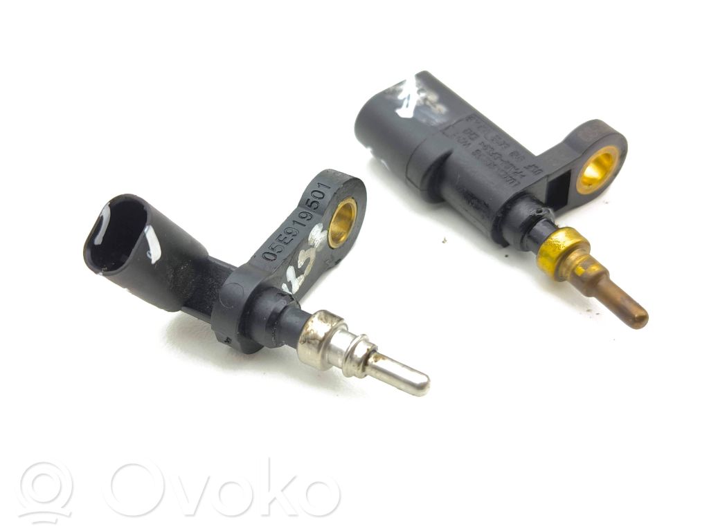 Volkswagen Golf VIII Senzor temperatură lichid răcire 