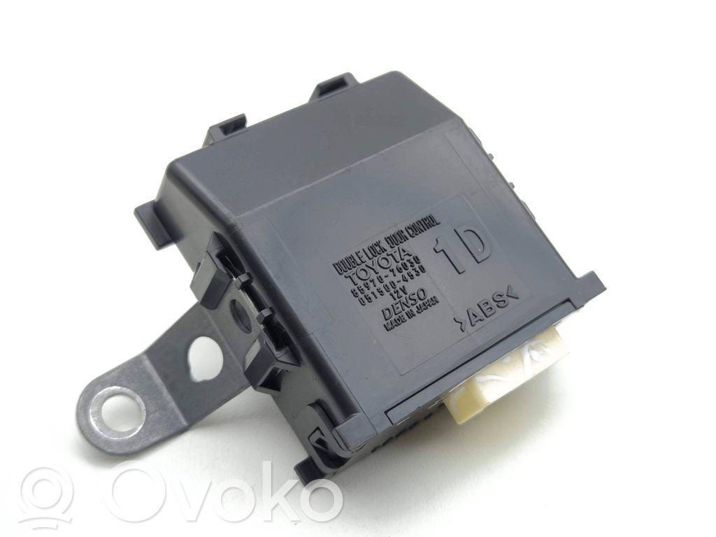 Lexus UX Door central lock control unit/module 