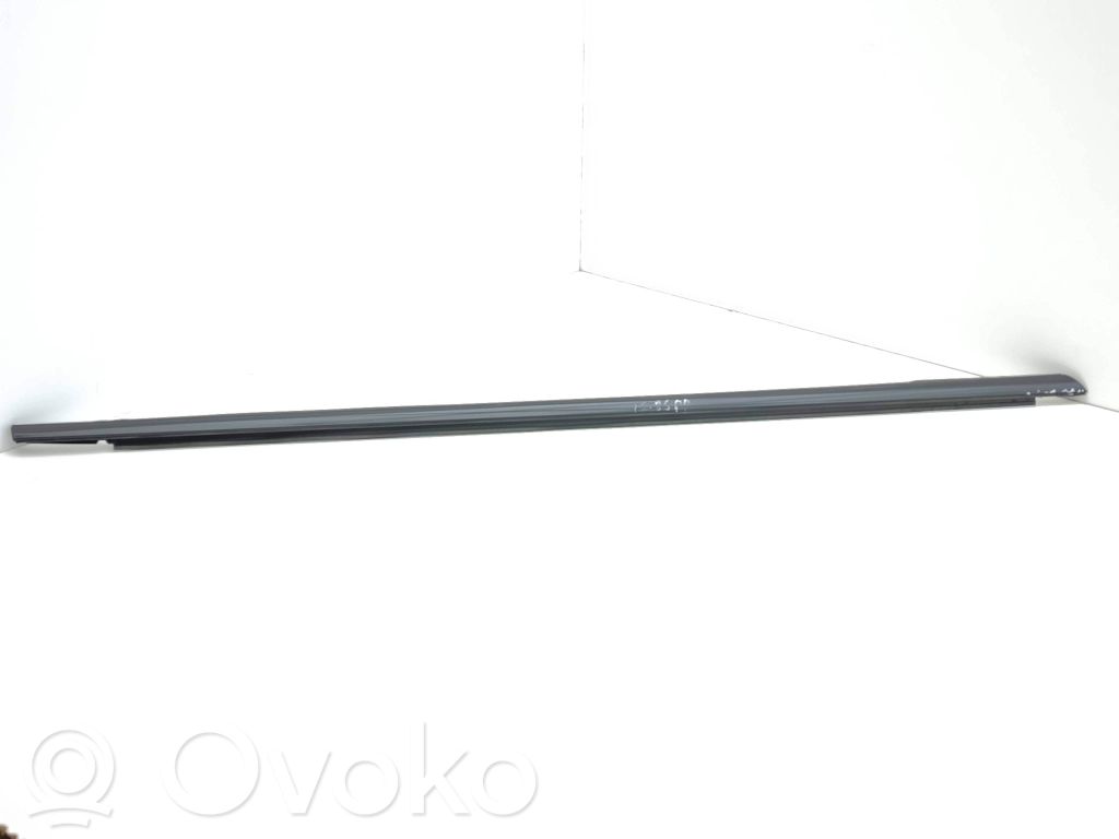 Mini F65 Moulures des vitres de la porte avant