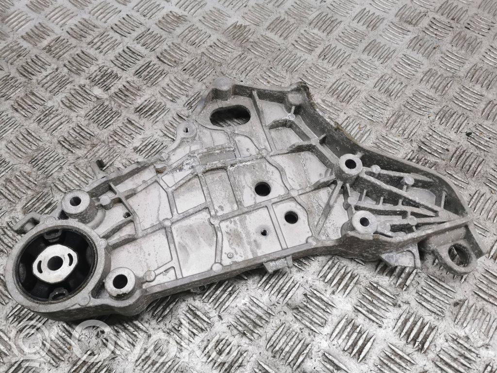 Mini One - Cooper F56 F55 Engine mounting bracket 