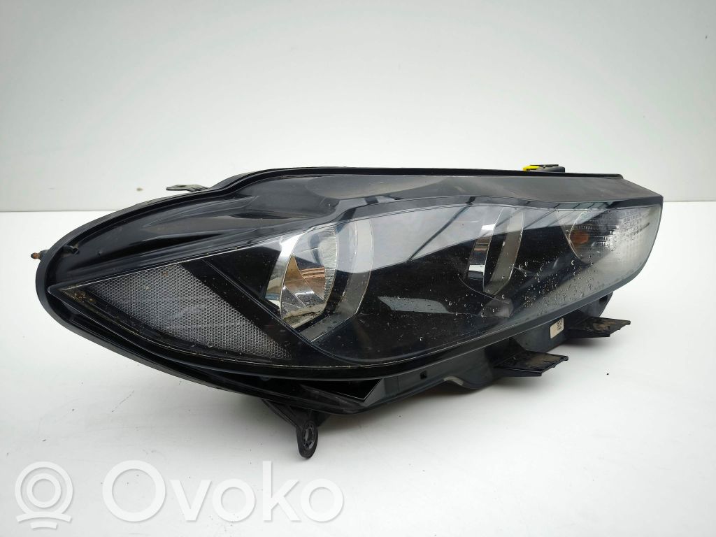 Jaguar XE Lampa przednia 