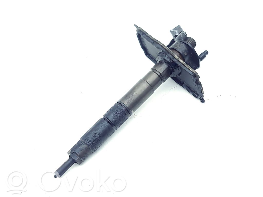 Audi Q7 4L Fuel injector 