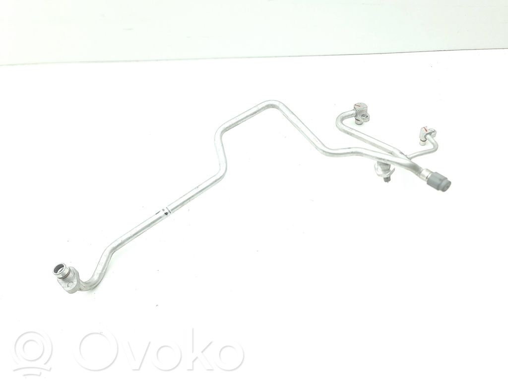Renault Megane E-Tech Ilmastointilaitteen putki (A/C) 