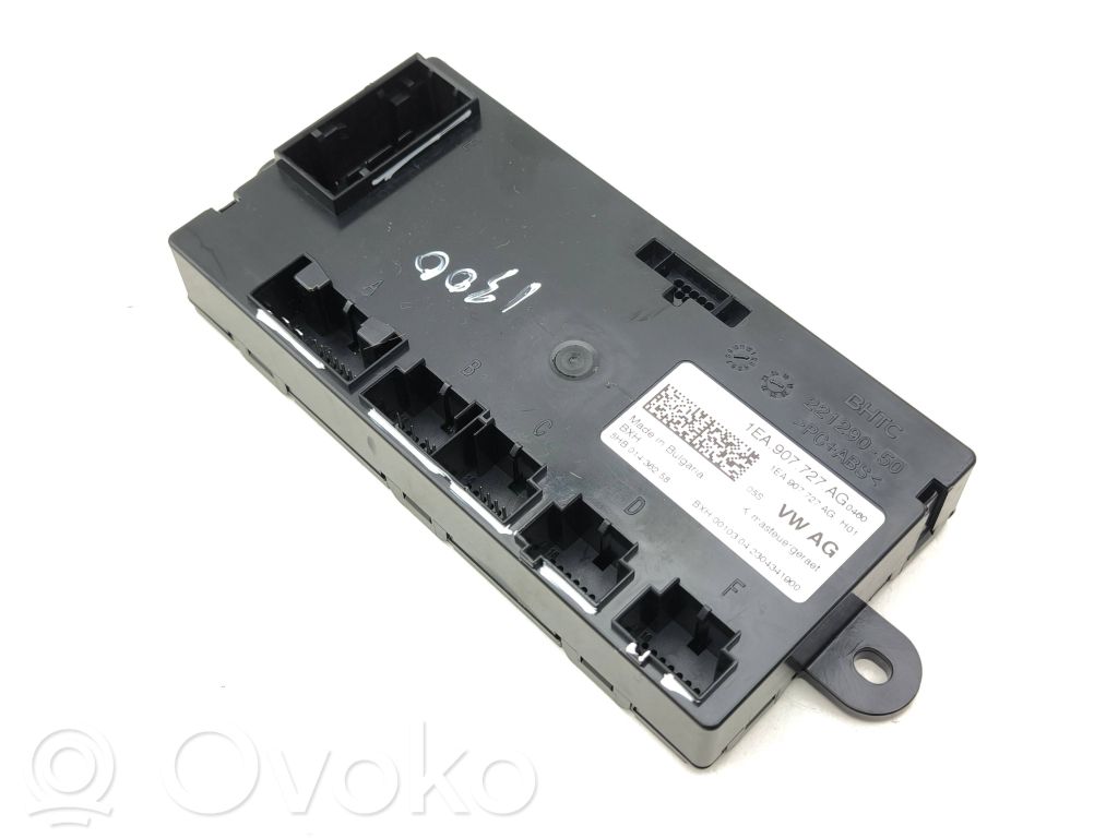 Skoda Enyaq iV Climate control unit 