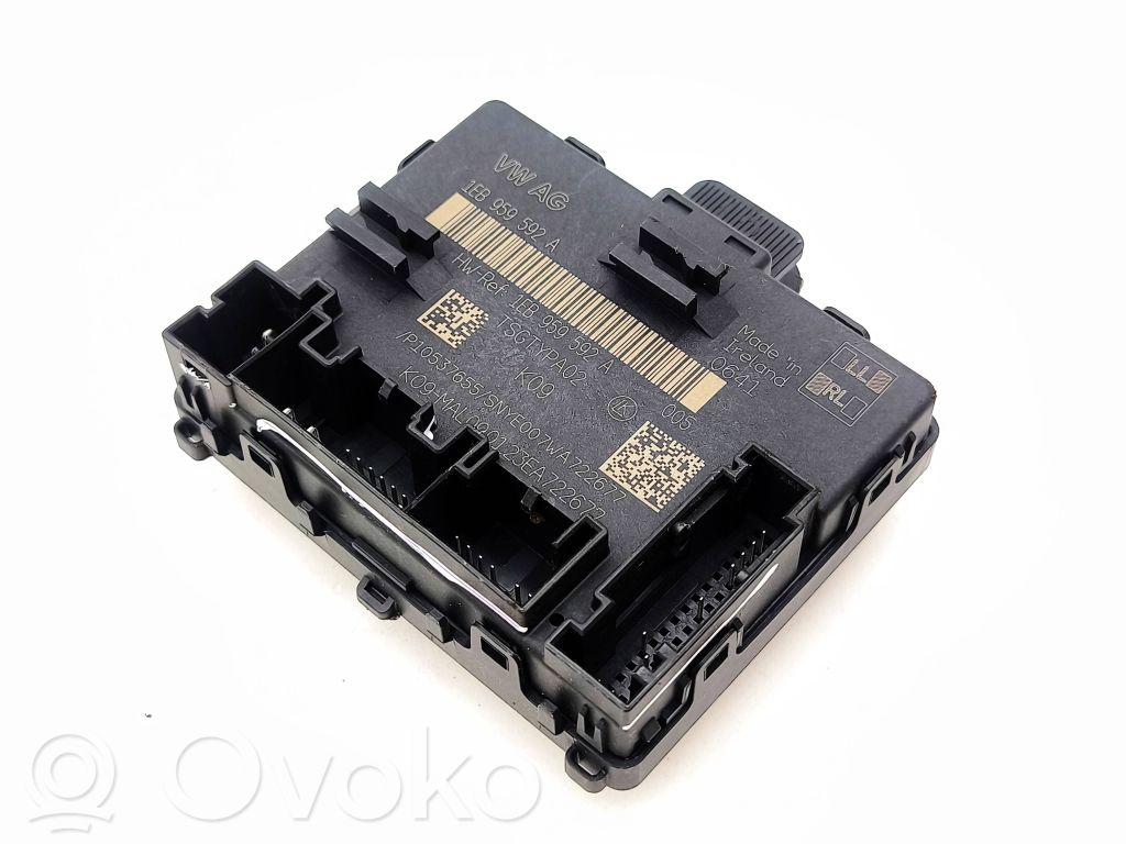 Skoda Enyaq iV Door control unit/module 