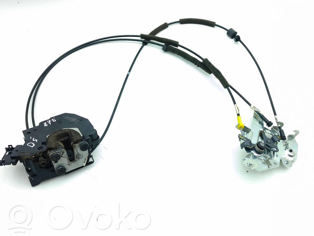 Opel Vivaro Sliding door lock 