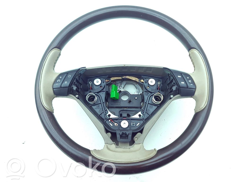 Volvo XC90 Vairas 
