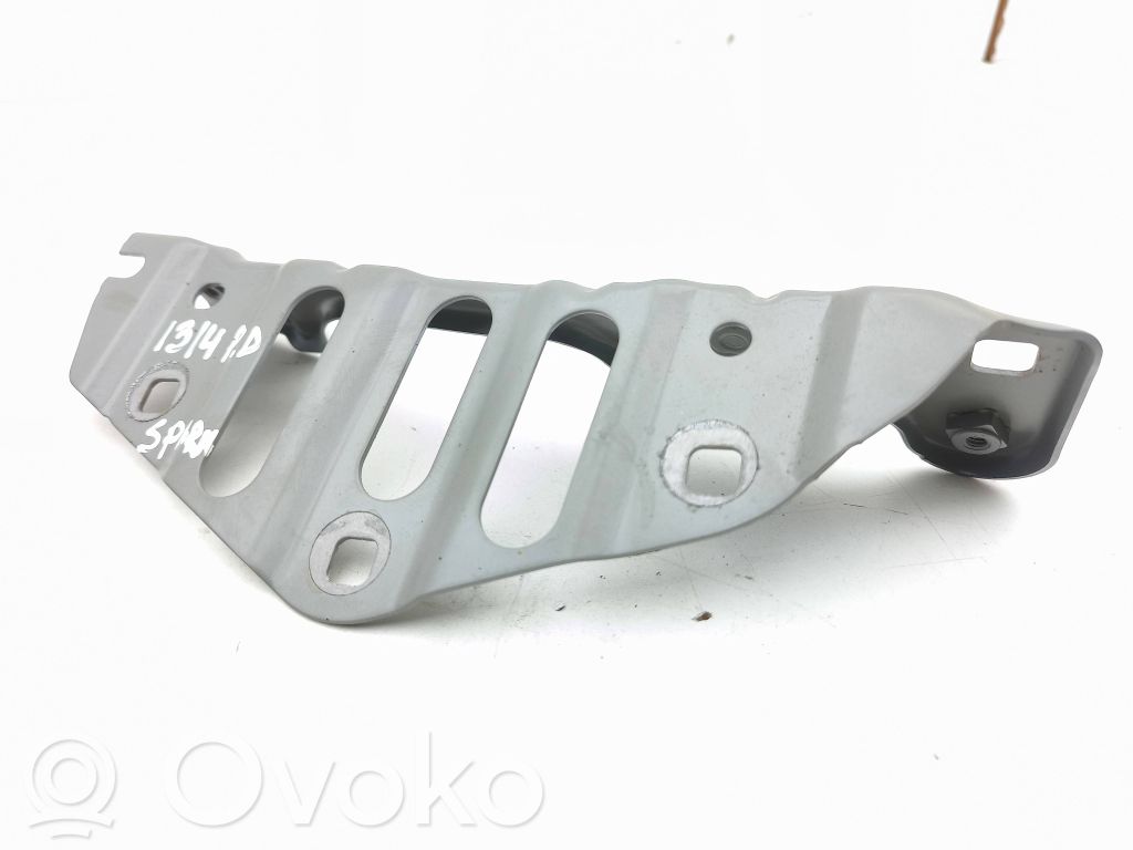 Renault Megane E-Tech Fender mounting bracket 