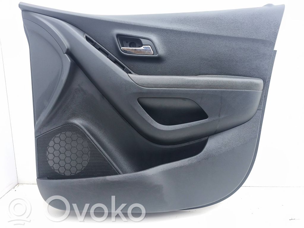 Chevrolet Trax Rivestimento del pannello della portiera anteriore 