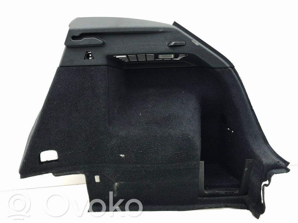 Audi Q3 F3 Rivestimento pannello laterale del bagagliaio/baule 
