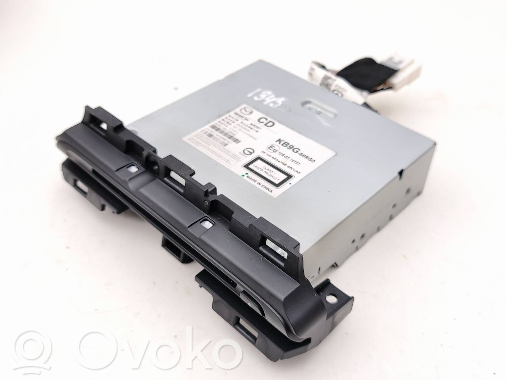 Panel / Radioodtwarzacz CD/DVD/GPS   KB9G669G0,MD422646,904516422646,10R0514153,CG3017410096167