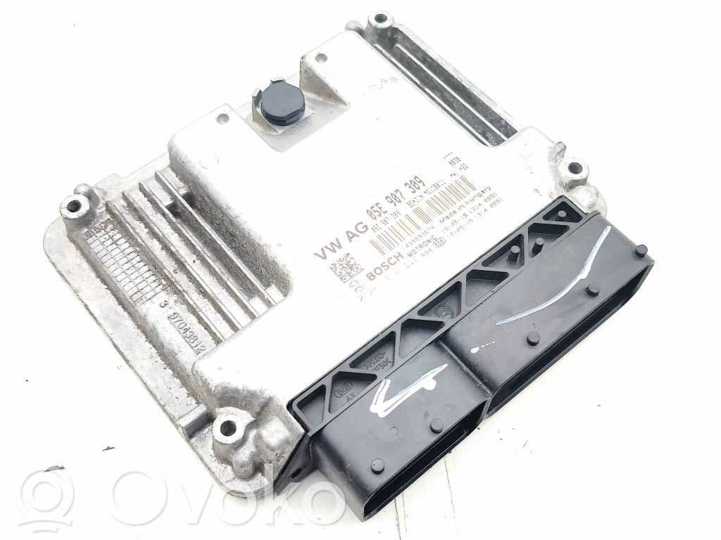 Audi Q3 F3 Unitate/modul de control motor 