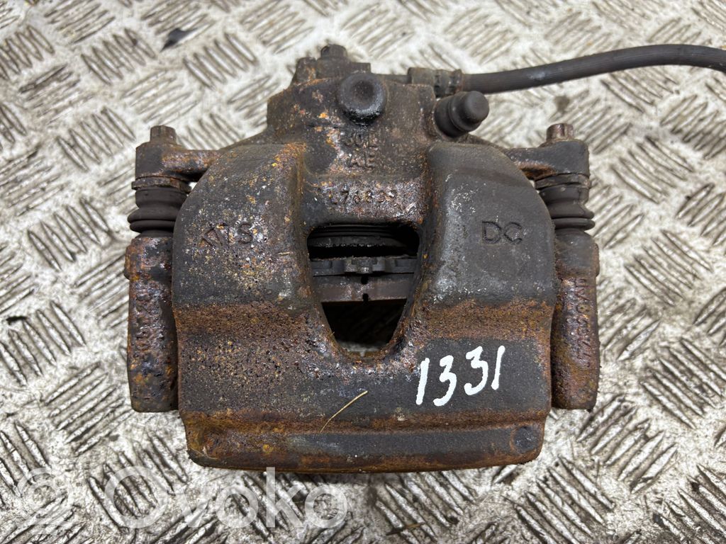 Mercedes-Benz A W177 Pinza del freno anteriore
