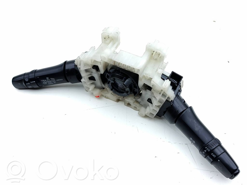 Citroen C-Crosser Interruptor/palanca de limpiador de luz de giro 