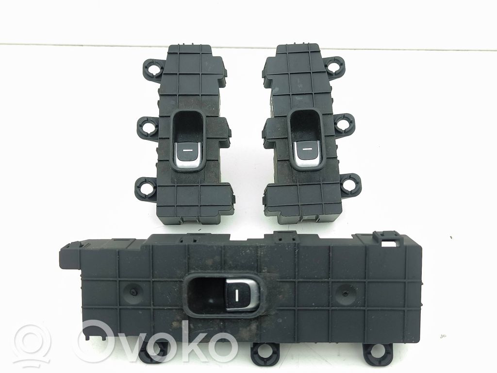 KIA Niro Electric window control switch 