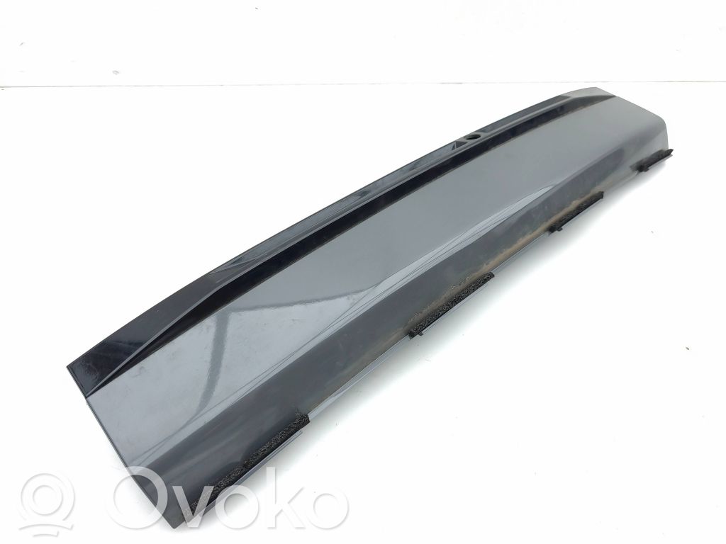 Peugeot 2008 II Rivestimento portellone 