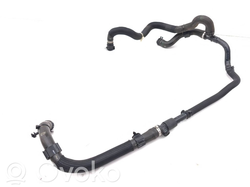 Jaguar I-Pace Engine coolant pipe/hose 