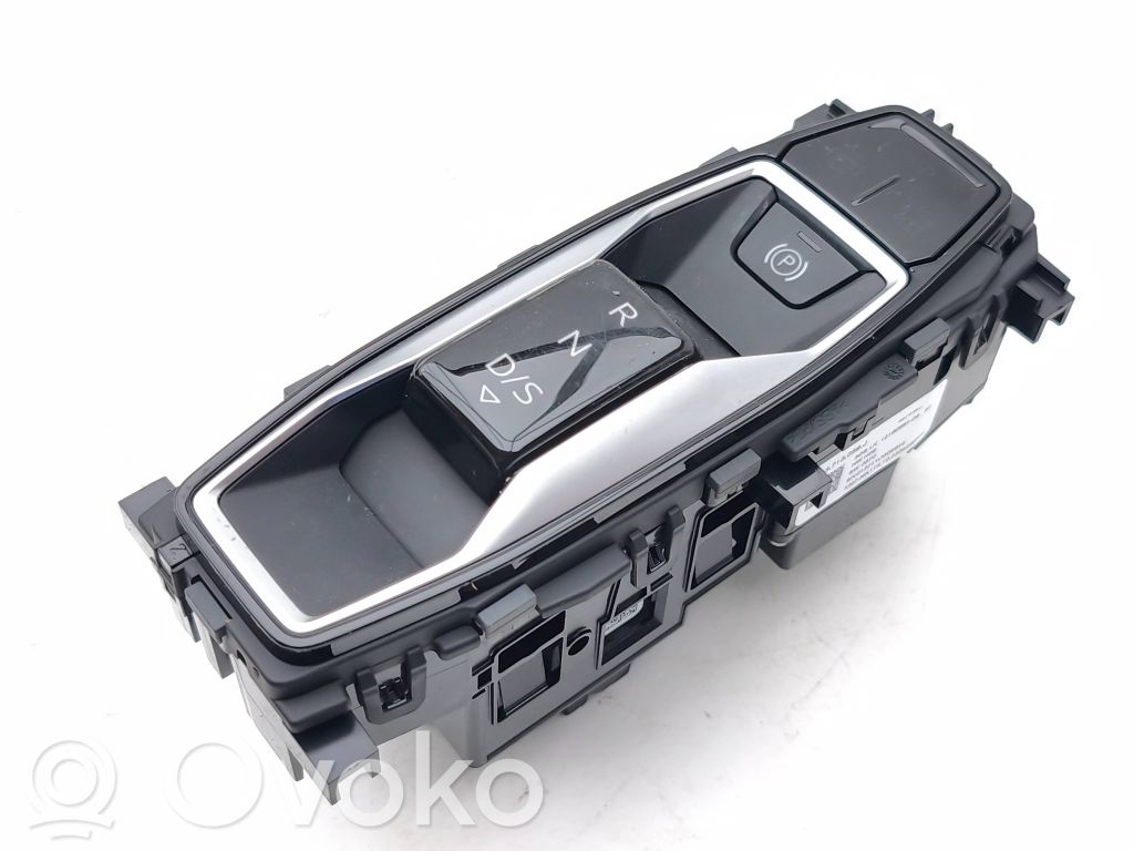 Audi A5 Vaihteenvalitsin (käytetyt) 