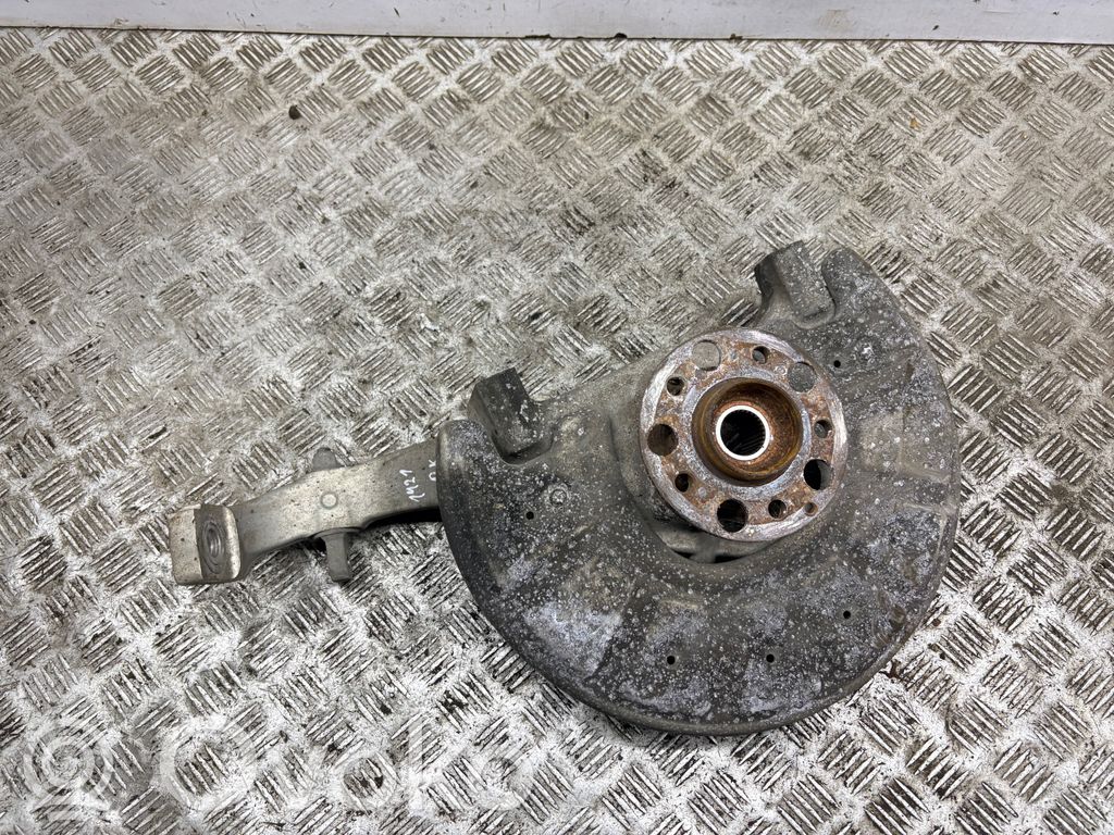 Cubo de rueda delantera