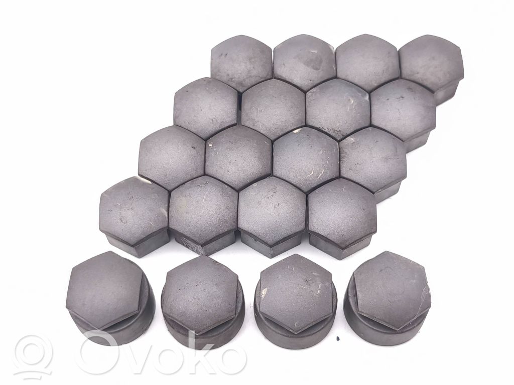 Osłona nakrętki koła   4F0601173A,4F0601173B