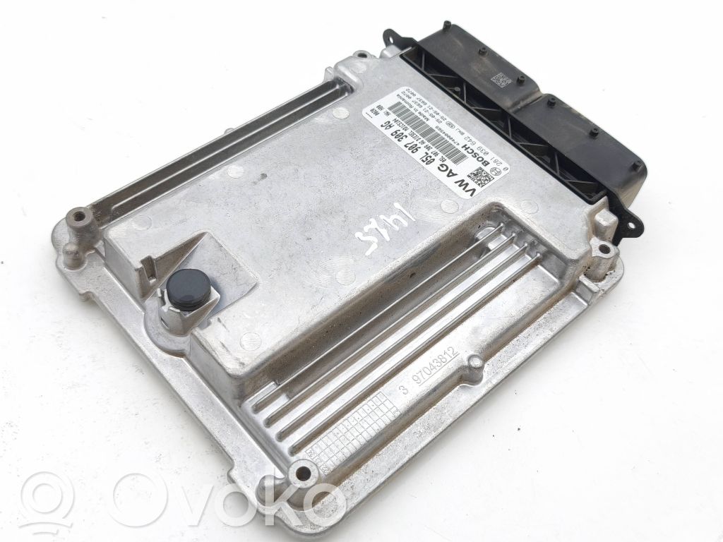 Skoda Superb B9 Engine control unit/module 