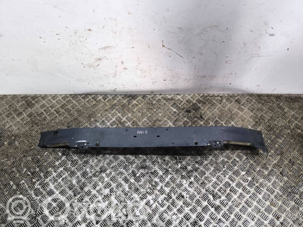 Volvo V60 Poprzeczka zderzaka przedniego 