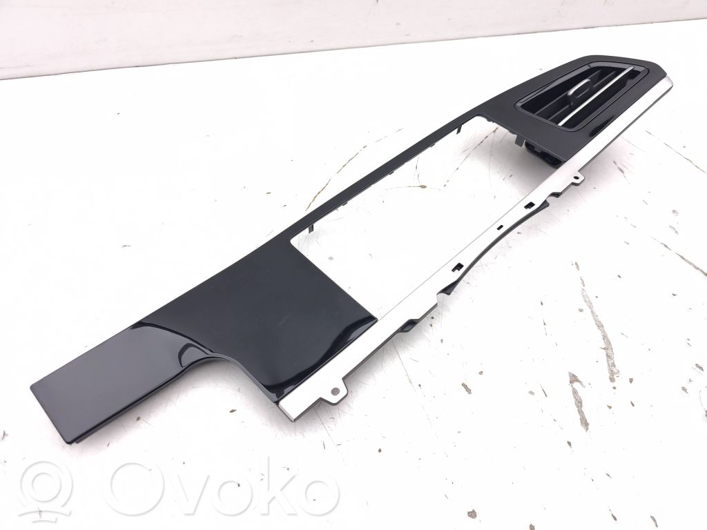 Volkswagen PASSAT B9 Moldura del panel