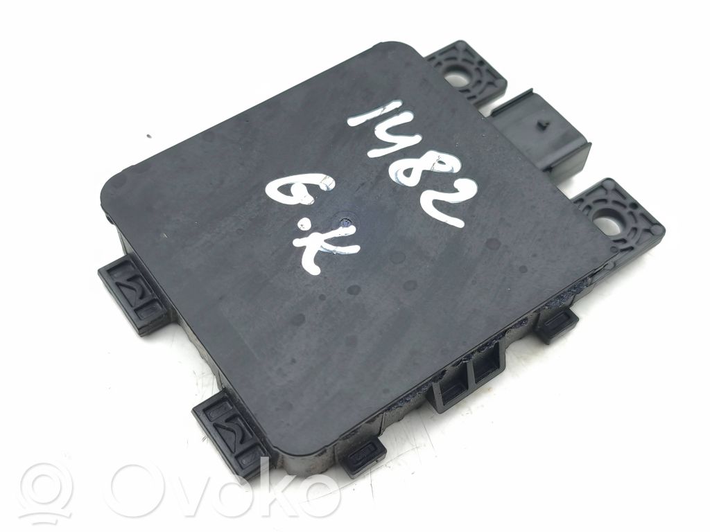 Volkswagen PASSAT B9 Blind spot module
