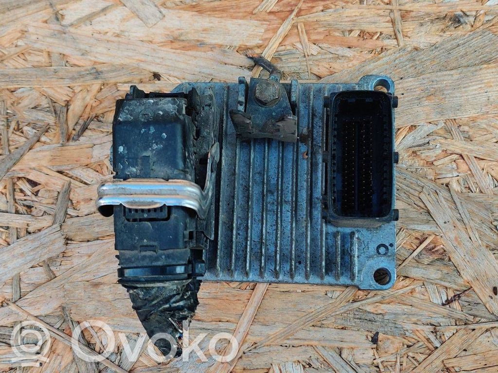 Engine control unit/module ECU   09158689,2020213484,5WK9154
