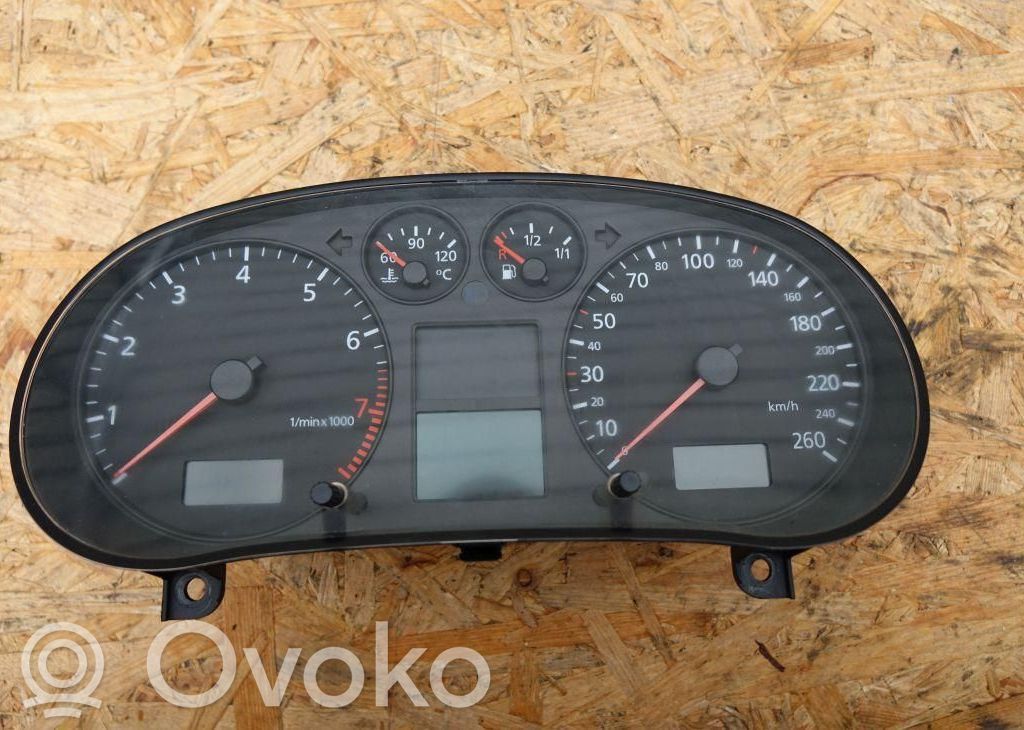 Audi A3 S3 8L Vitezometru (grup de instrumente) 