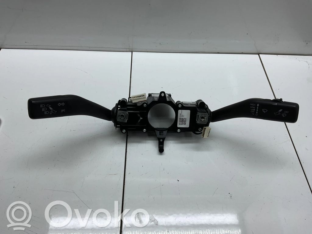 Rokturu komplekts   1K5953521AH