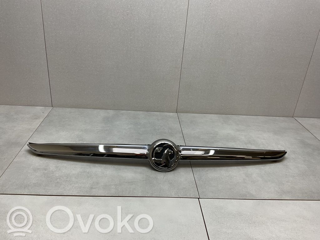 Opel Zafira C Poszycie / Tapicerka tylnej klapy bagażnika 