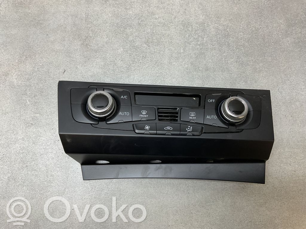 Panel klimatyzacji   8K2820043BA