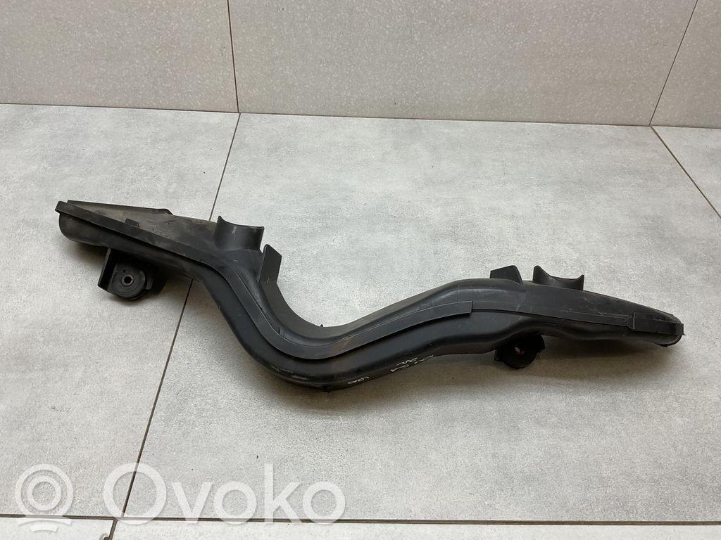 Ford Kuga I Oro paėmimo kanalo detalė (-ės) 