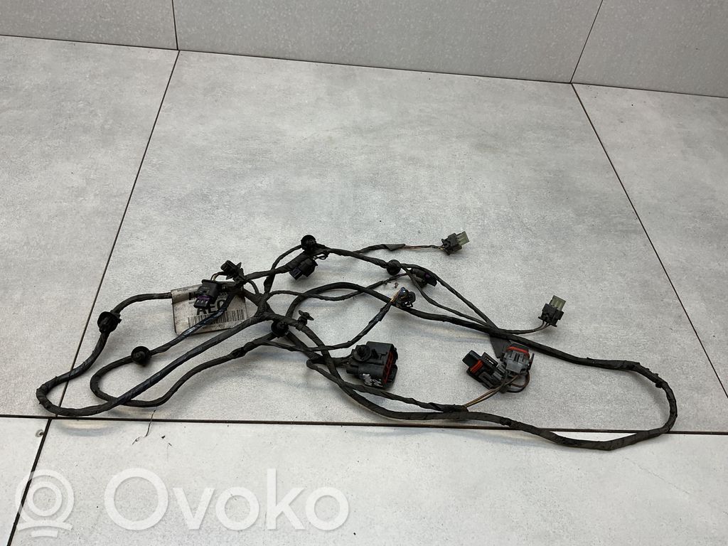 Cableado del sensor de aparcamiento (PDC)   AV6T15K867