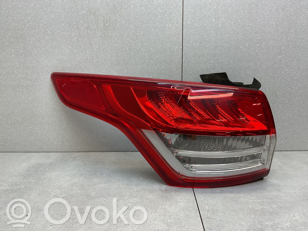 Lampa tylna   CV4413405BE