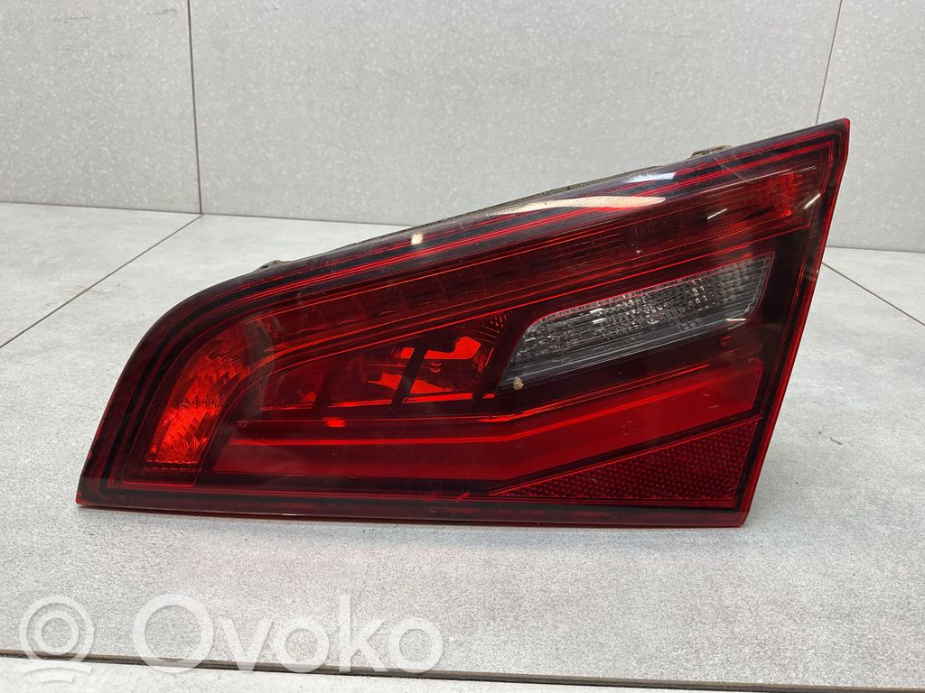 Audi A3 S3 8V Aizmugurējais lukturis pārsegā 