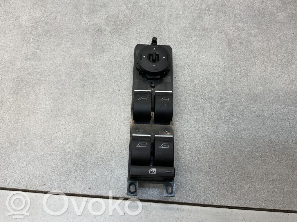 Ford Kuga II Electric window control switch 