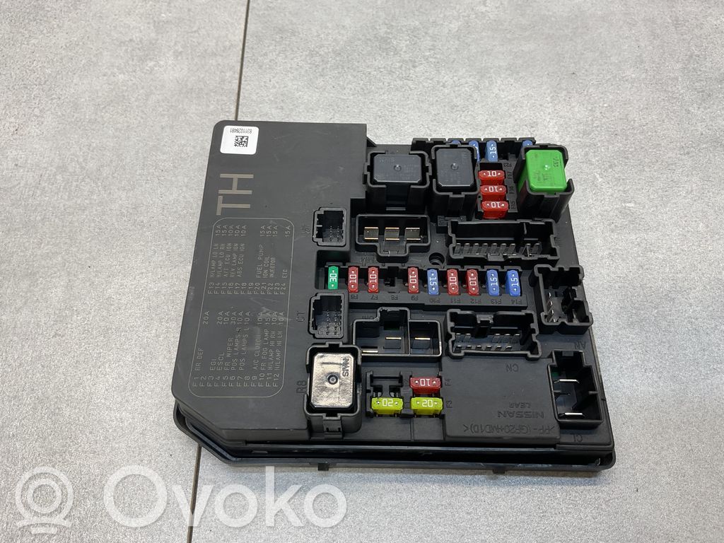 Nissan Juke I F15 Module de fusibles 