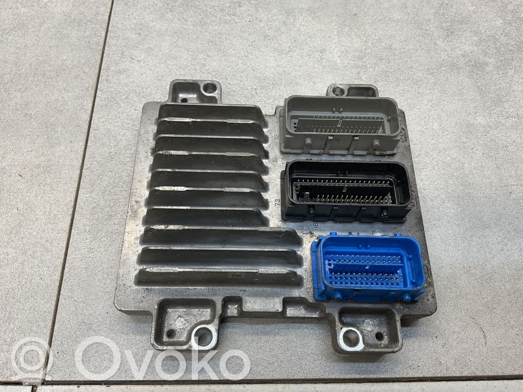 Opel Mokka X Engine control unit/module 