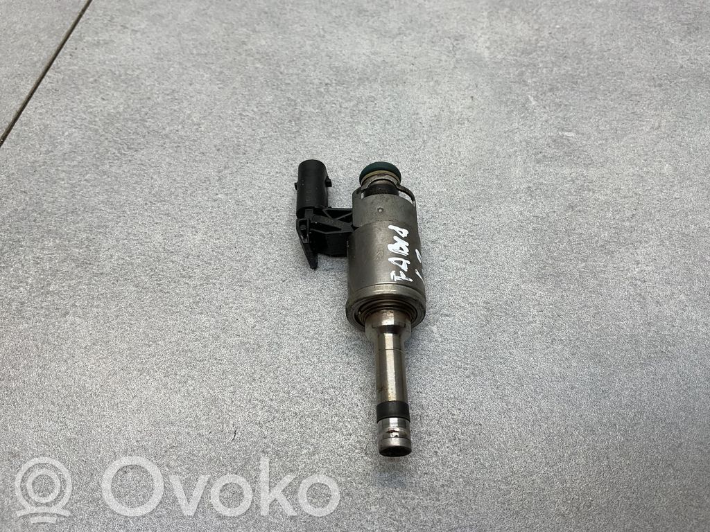Skoda Fabia Mk3 (NJ) Inyector de combustible 