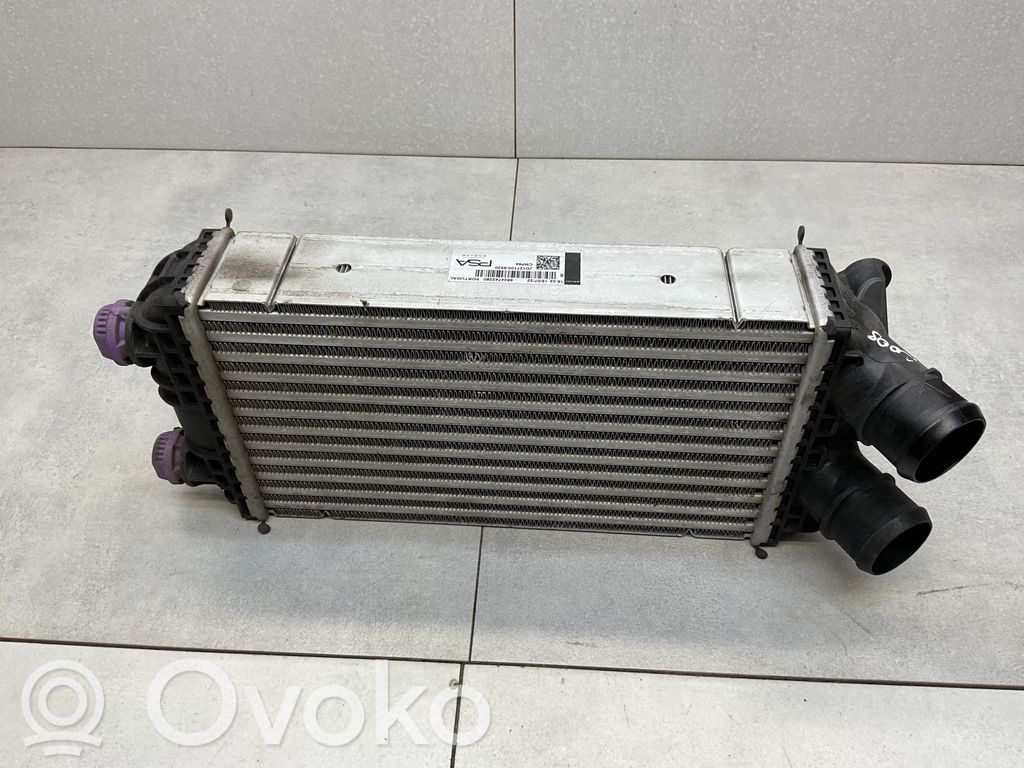 Peugeot 2008 II Interkūlerio radiatorius 