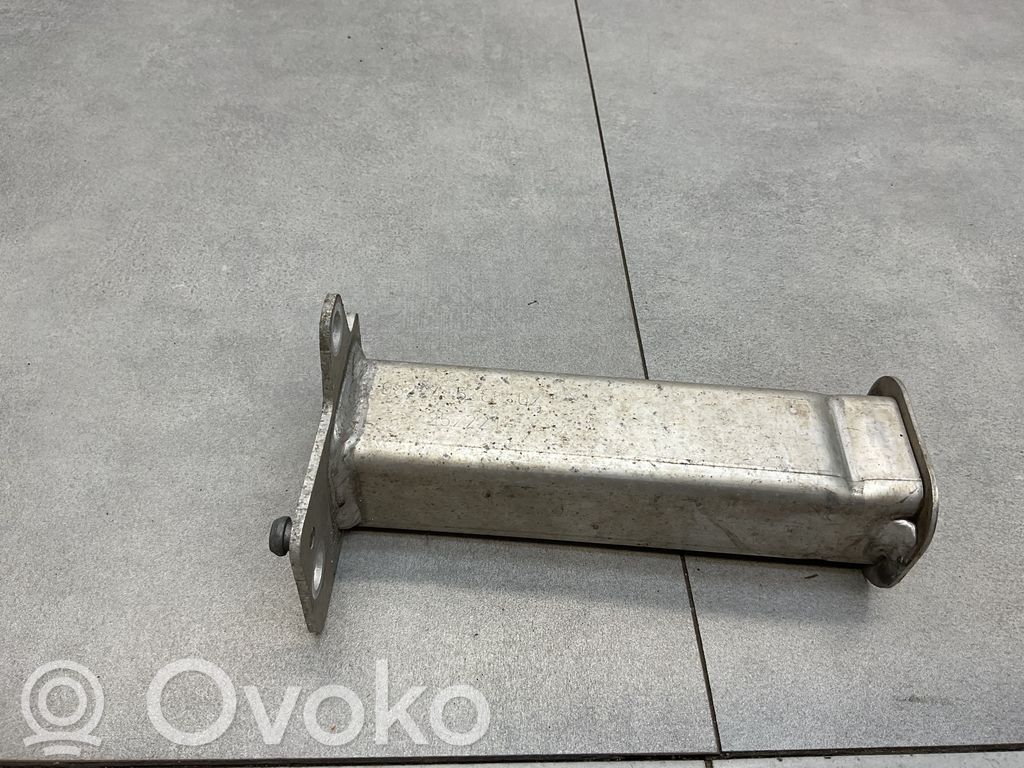 Peugeot 2008 II Odbój / Amortyzator zderzaka przedniego 
