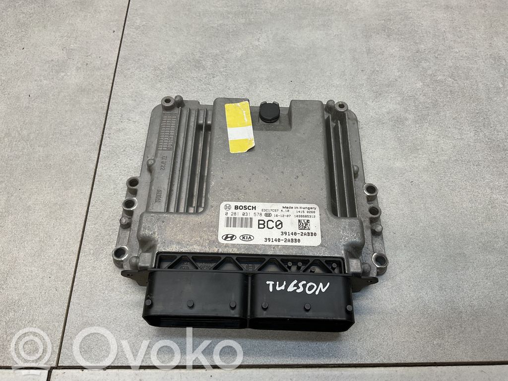 Hyundai Tucson TL Engine control unit/module 