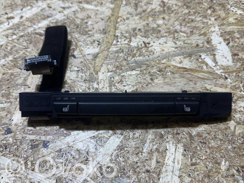 BMW 3 E90 E91 Seat heating switch 