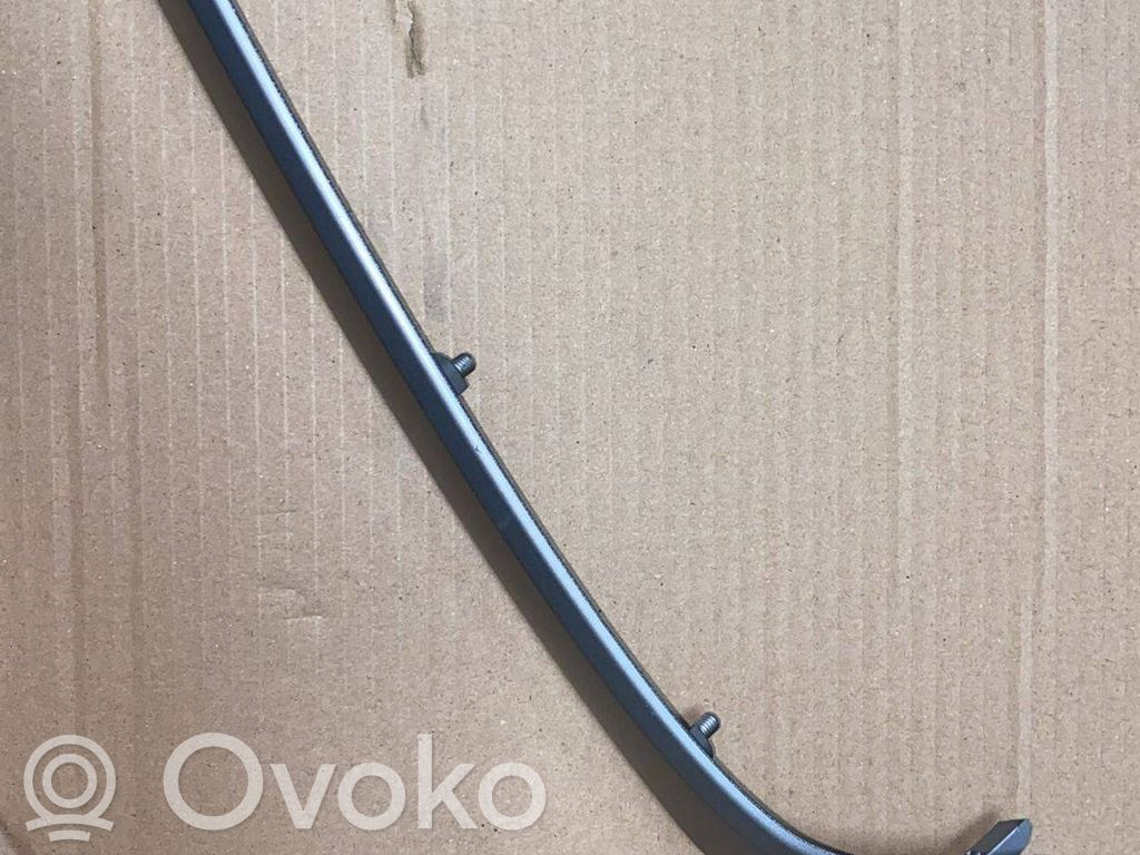 BMW 3 E90 E91 Kita salono detalė 