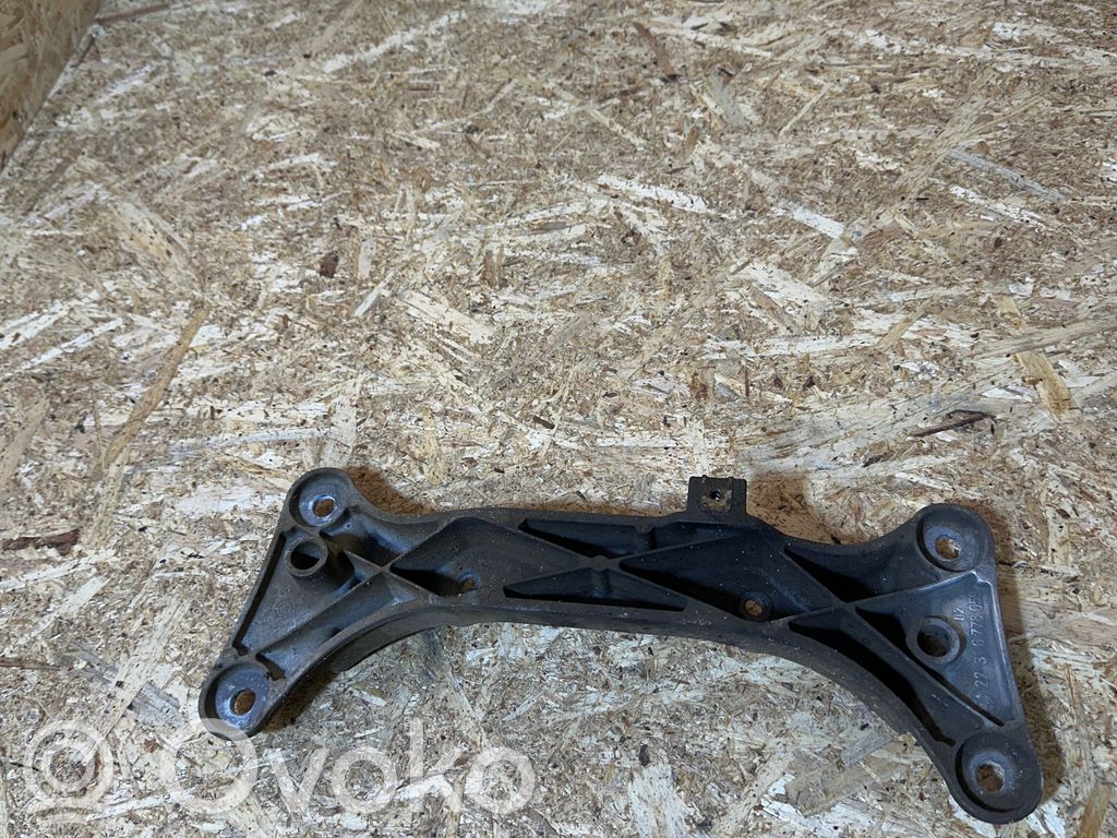 BMW 3 E90 E91 Gearbox mounting bracket 