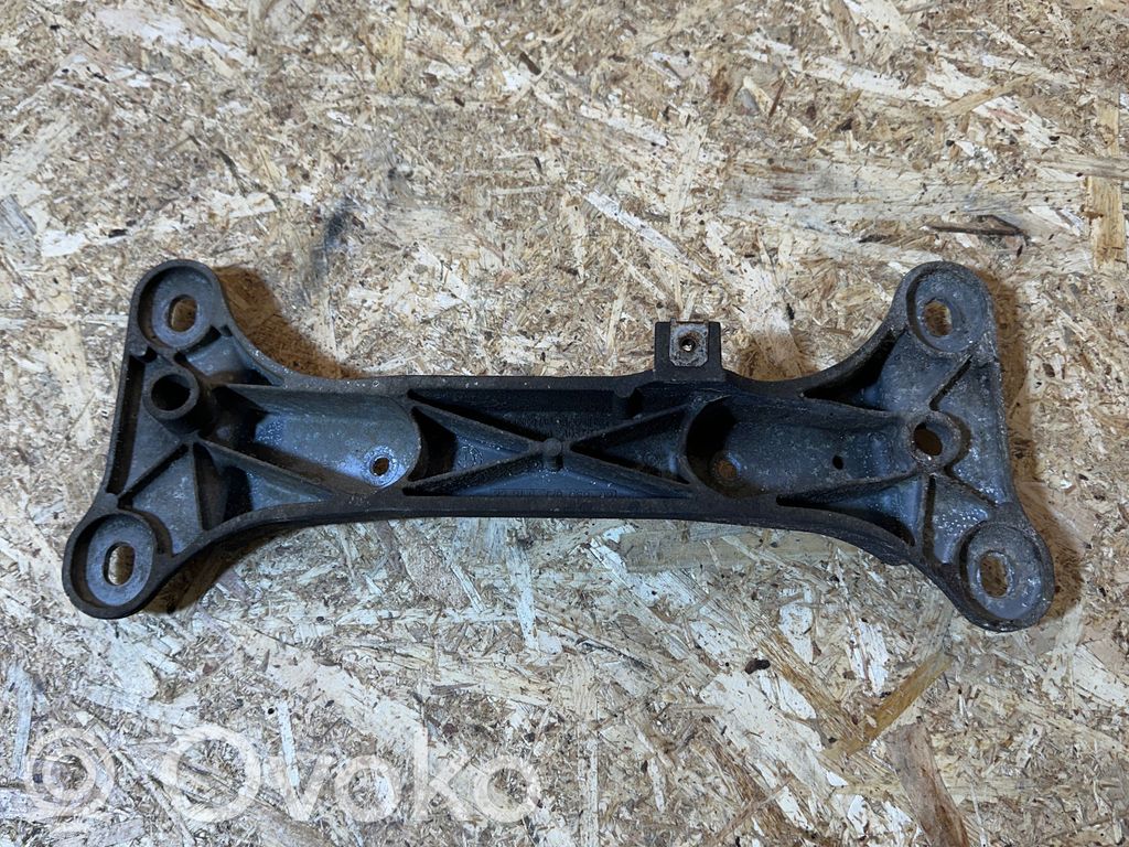 BMW 3 E92 E93 Gearbox mounting bracket 