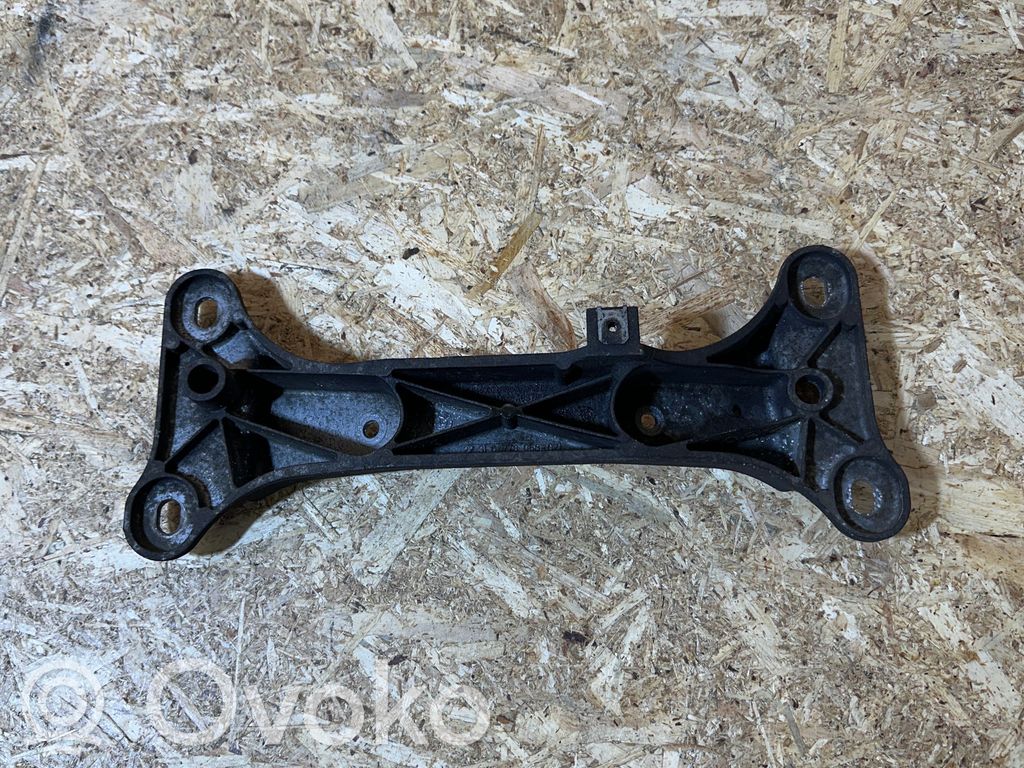 BMW 3 E92 E93 Gearbox mounting bracket 