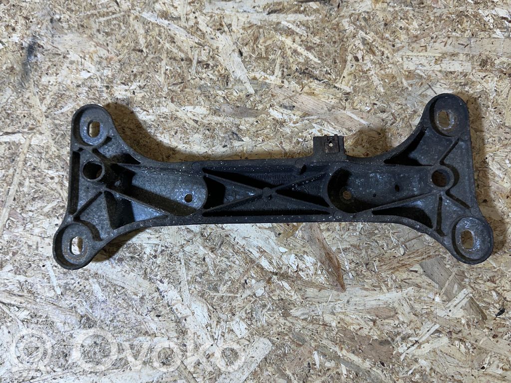 BMW 3 E92 E93 Gearbox mounting bracket 